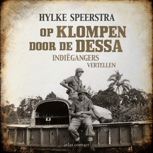 Op klompen door de dessa
